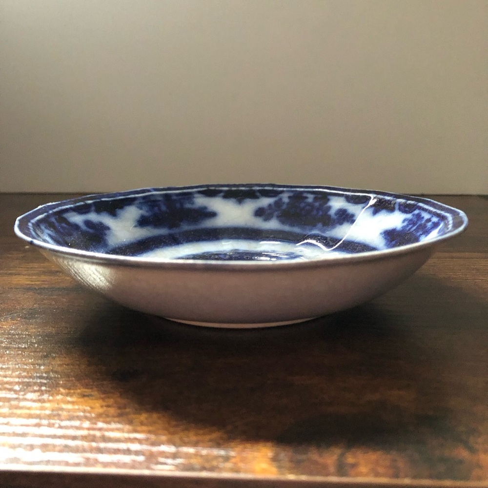 Vintage antique T Walker ironstone “Hong” flow blue saucer - Picture 3 of 12